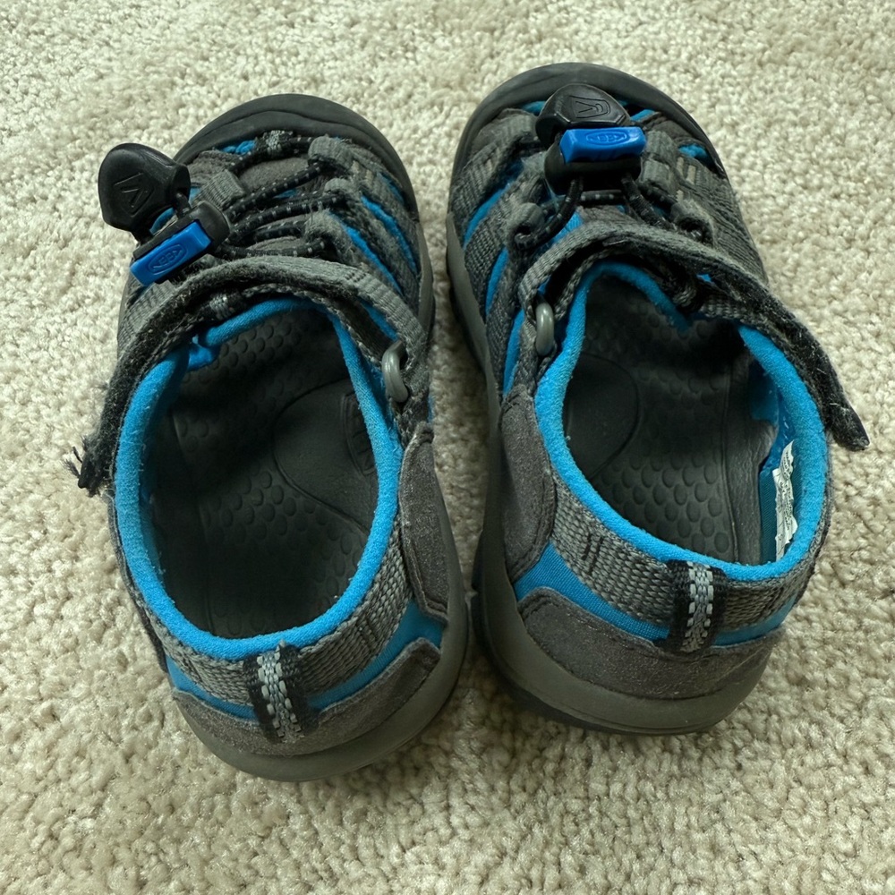 Keen Kids Blue and Gray Adventure Sandals - Picture 4 of 8